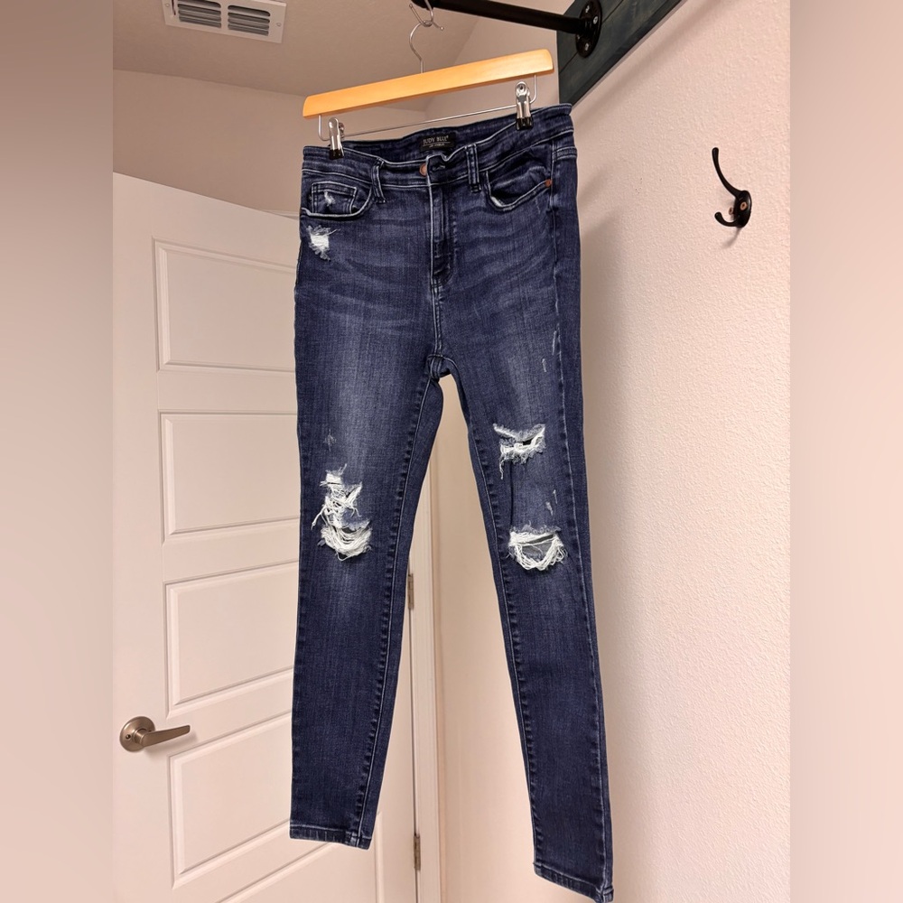 Judy Blue Dark Indigo Distressed Skinny Jeans